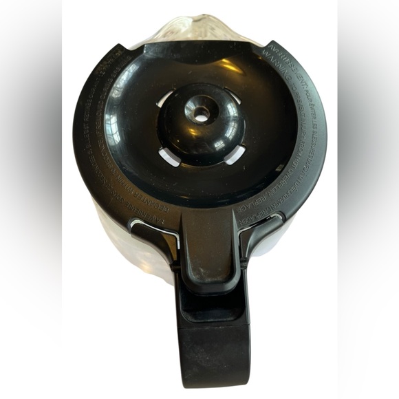 Mr. Coffee 12 cup glass coffee carafe with black handle and top - Picture 5 of 6